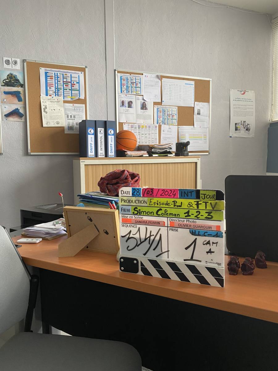 Tournage de la série Simon Coleman dans les studios de la Chocolaterie de Provence à Marseille